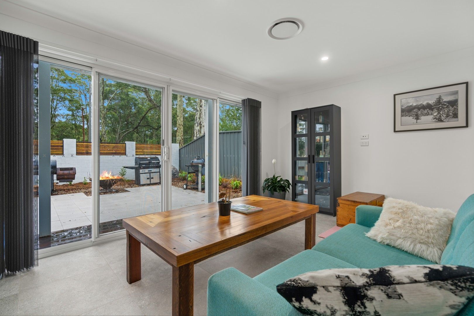 9 Mattes Way, Bomaderry NSW 2541, Image 0