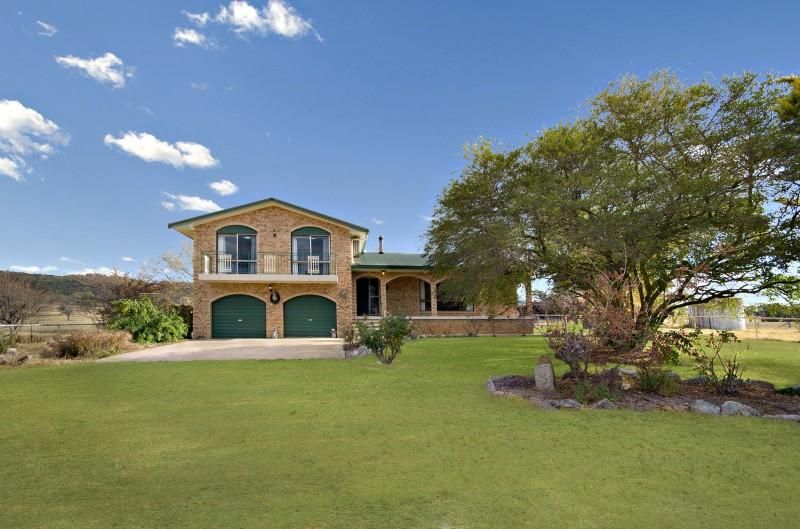 2113 Watsons Creek Road, Watsons Creek Property History & Address