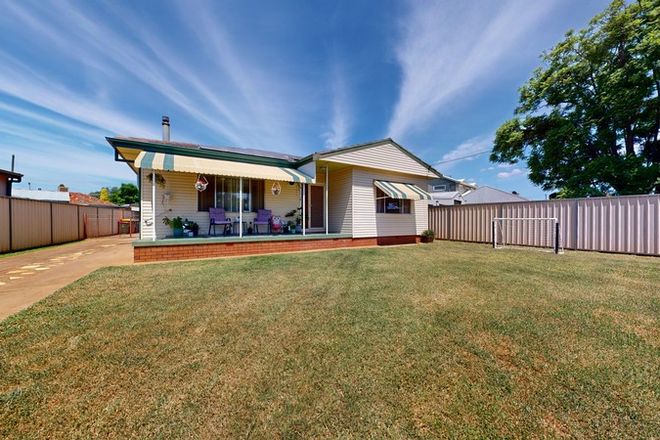 Picture of 6 Stuart Street, DUBBO NSW 2830