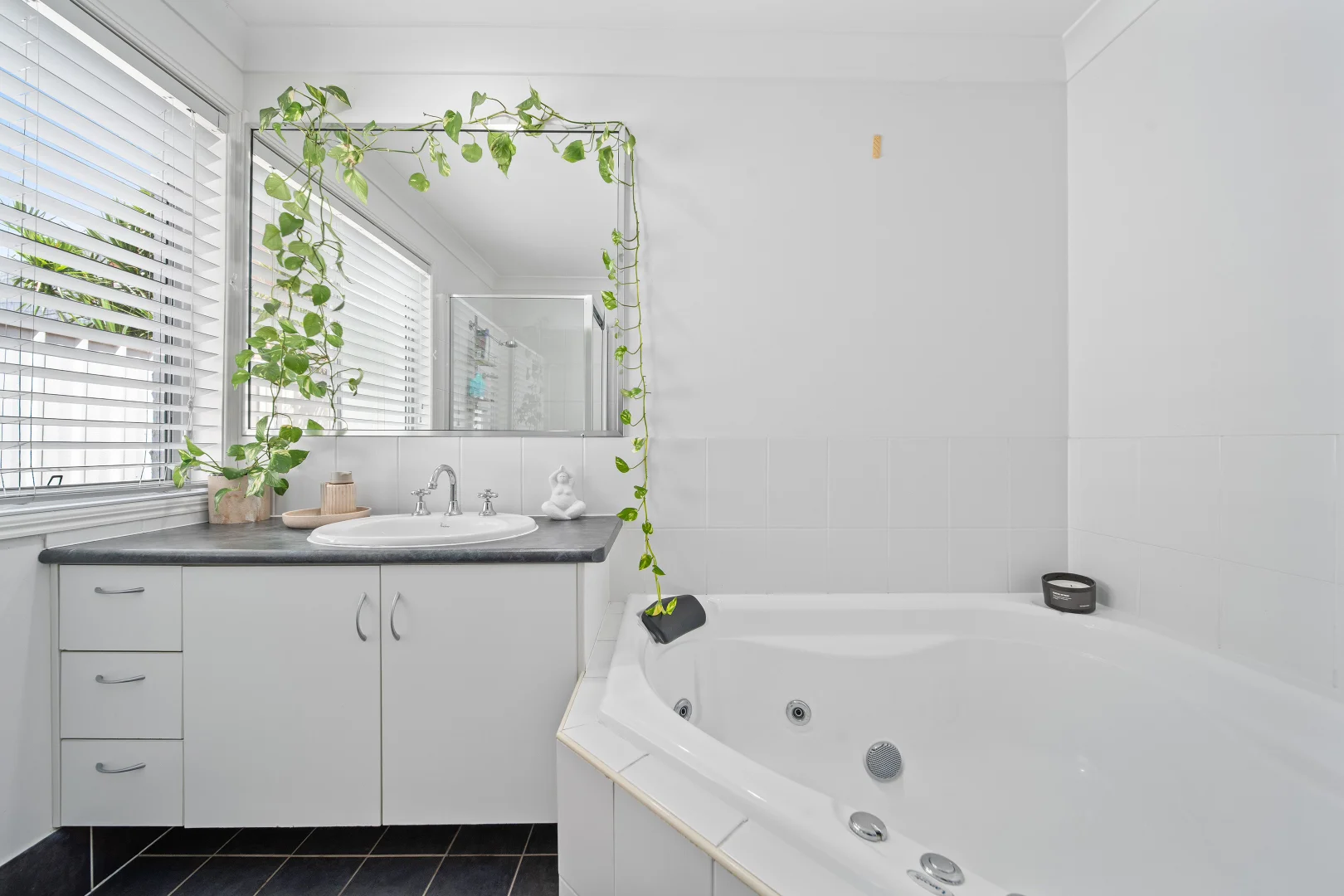 Additional image 14 of 5 Yering Street, Emerald QLD 4720