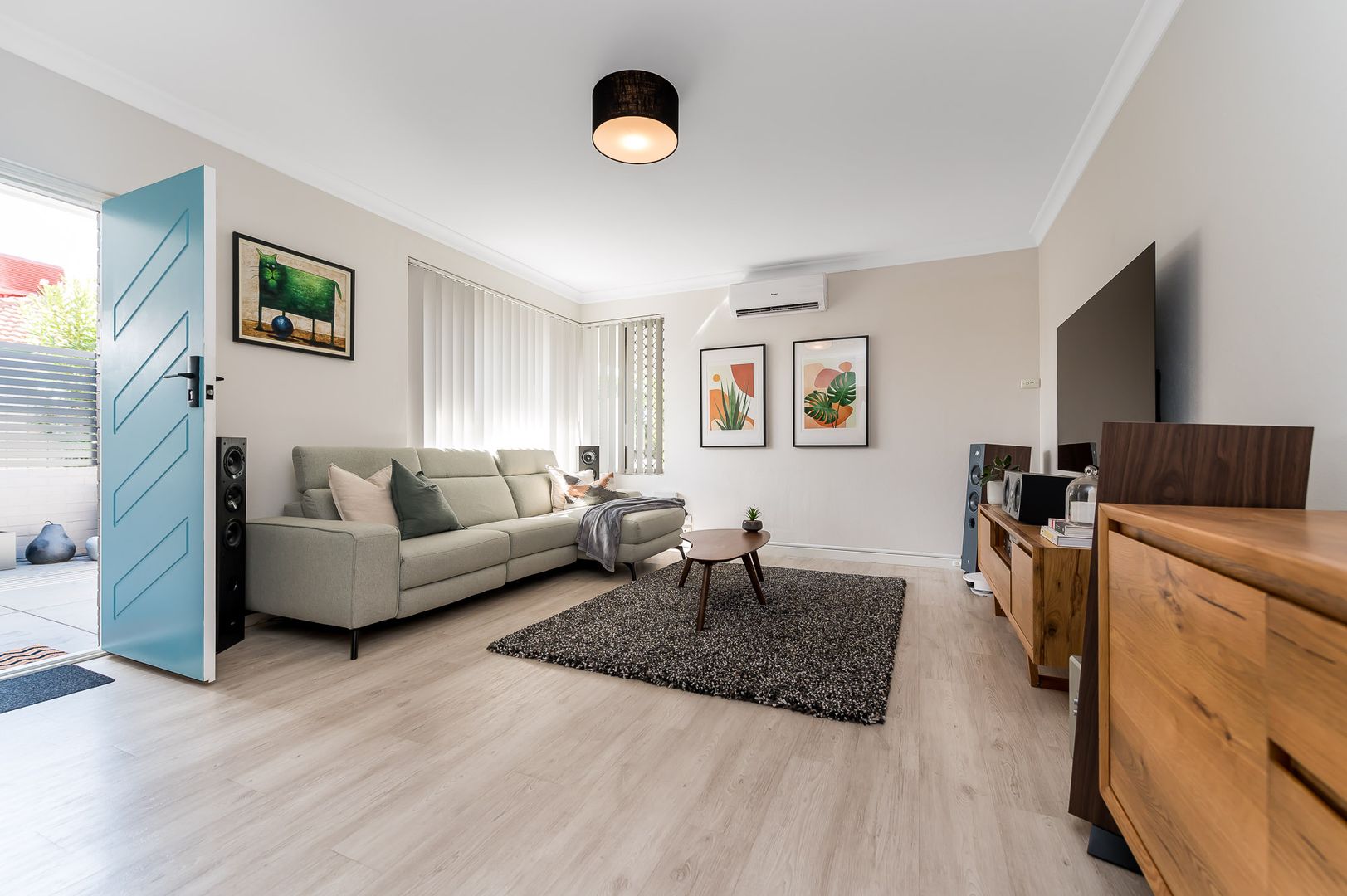 Sold 317B The Strand, Dianella WA 6059 on 04 Apr 2023 2018409800 Domain