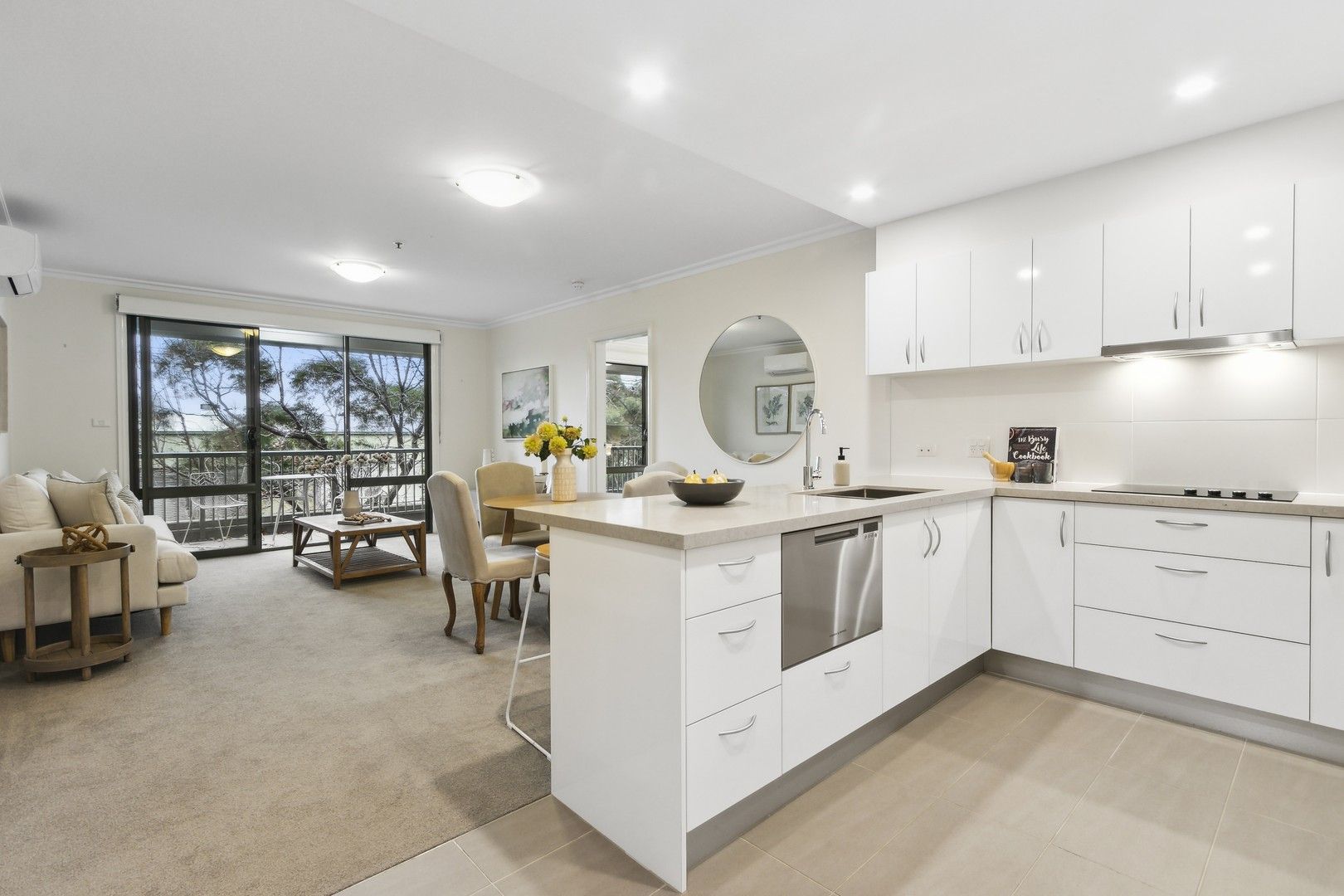 2 bedrooms Apartment / Unit / Flat in 201/15-25 George Street SANDRINGHAM VIC, 3191