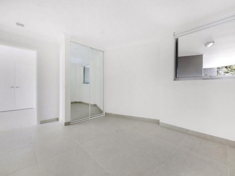 2 bedrooms Apartment / Unit / Flat in 8/1 Tangerine Street FAIRFIELD NSW, 2165