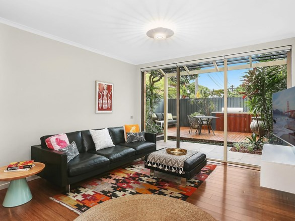 2/143-155 Ben Boyd Road, Neutral Bay NSW 2089