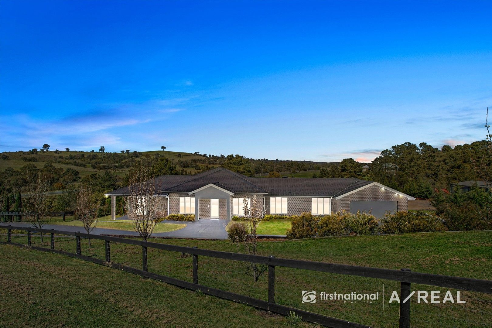 38 Sir Leo Curtis Drive, Wandong VIC 3758, Image 0