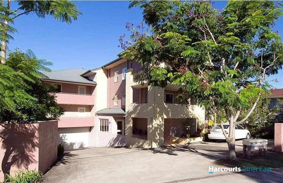 1/24 McLay Street, Coorparoo QLD 4151