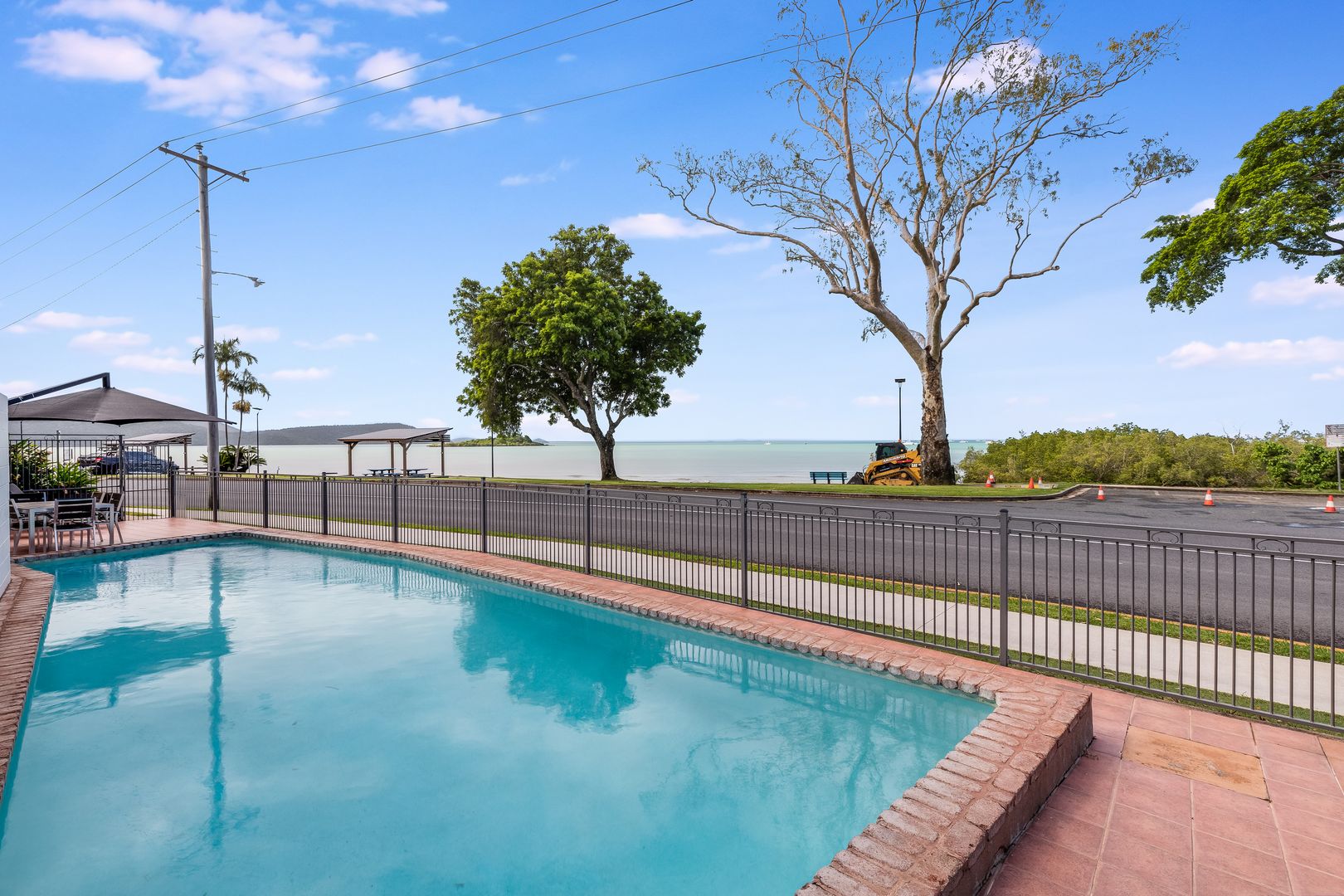 15/48 Coral Esplanade, Cannonvale QLD 4802, Image 2