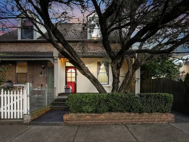 129 Victoria Street, Dulwich Hill NSW 2203