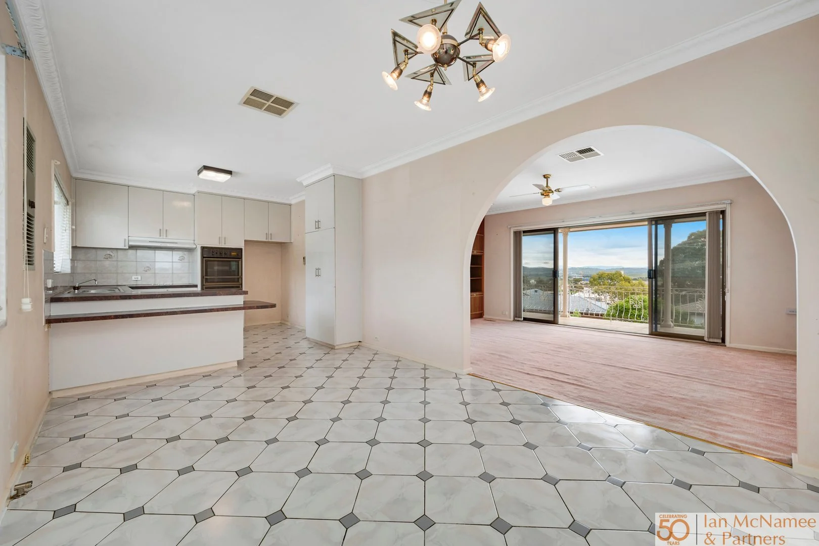 Additional image 6 of 39 Bendora Avenue, Crestwood NSW 2620