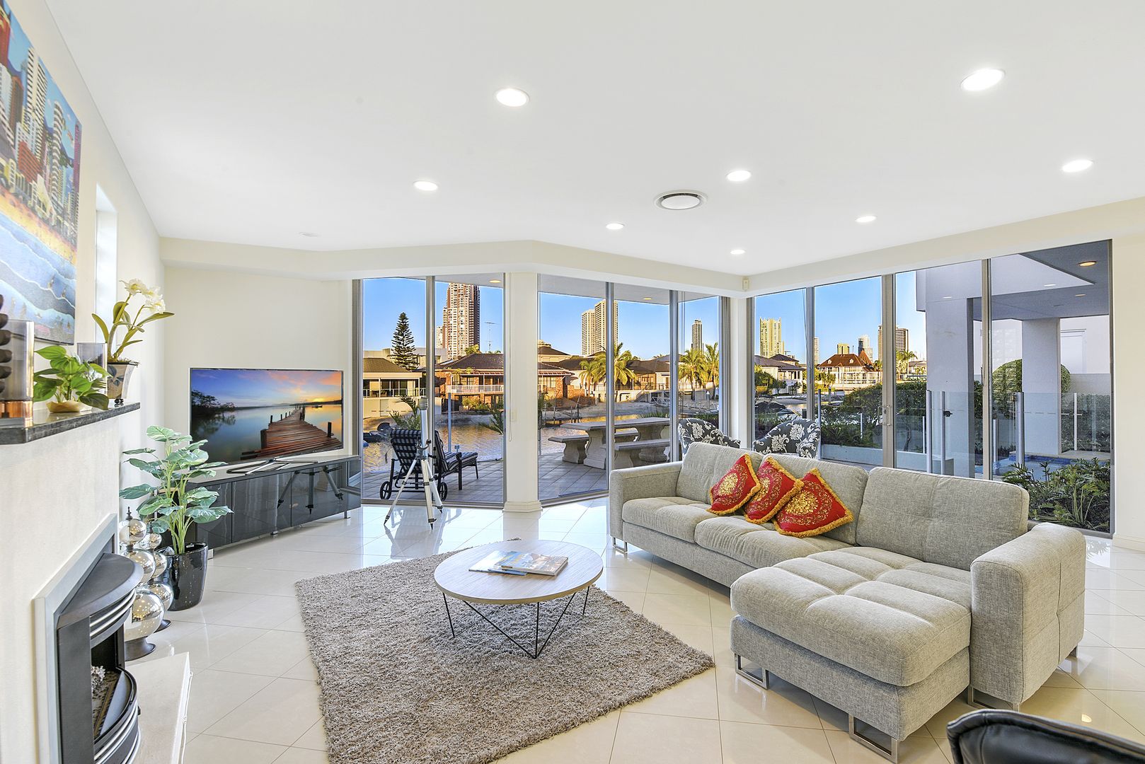 Paradise Waters QLD 4217 5 beds house for Sale, Auction