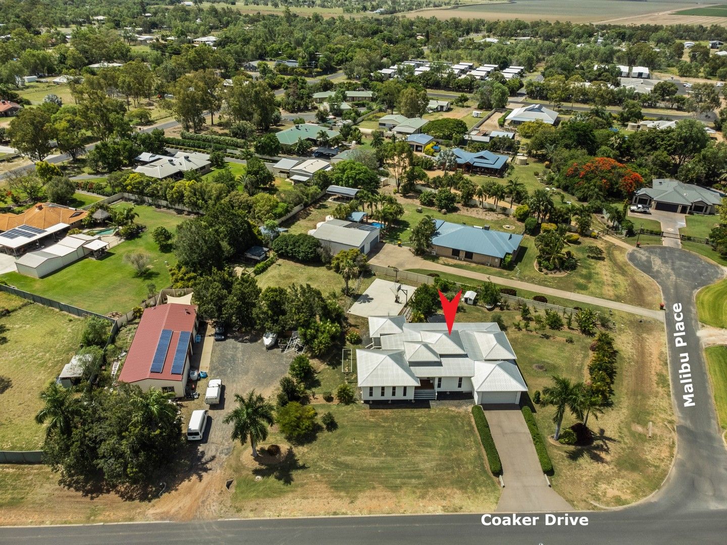 7 Coaker Drive, Emerald QLD 4720 - House for Sale - $799,000 | Domain