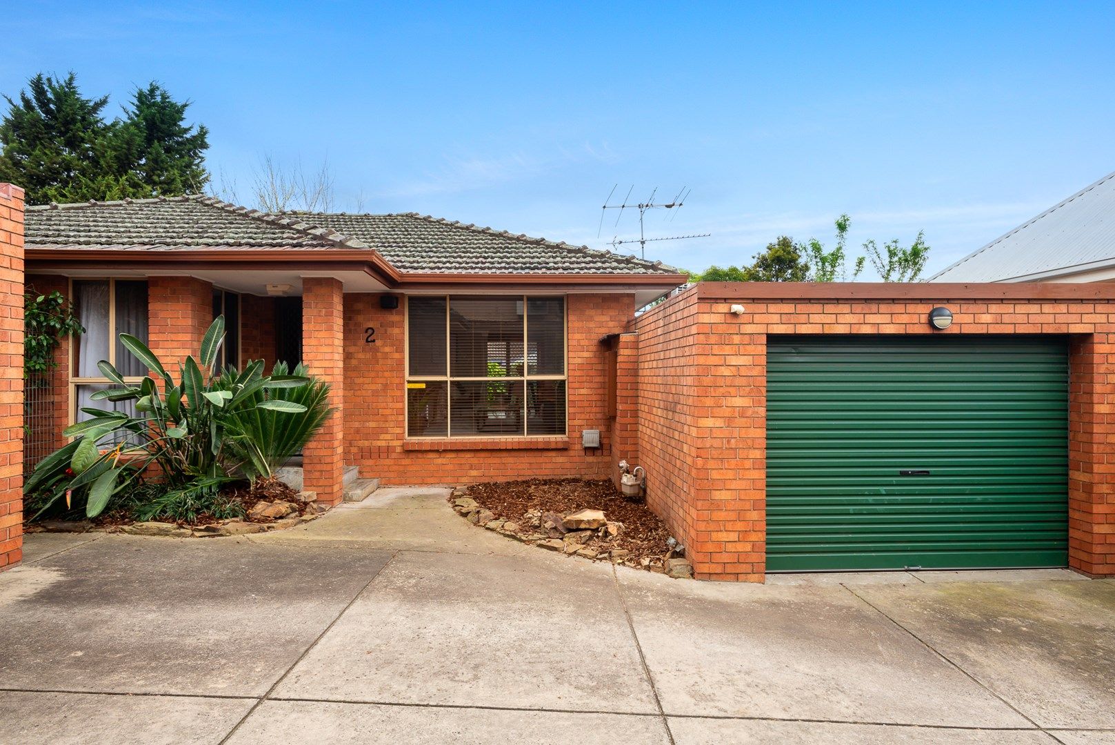 2/1 Garden Street, Essendon VIC 3040, Image 0