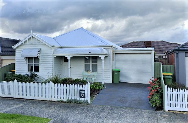 3 bedrooms House in 41 Park Orchard Drive PAKENHAM VIC, 3810