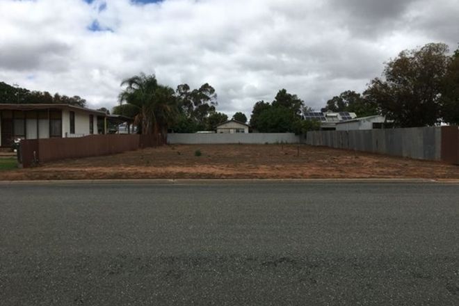 Picture of 91 Cook St, BALRANALD NSW 2715