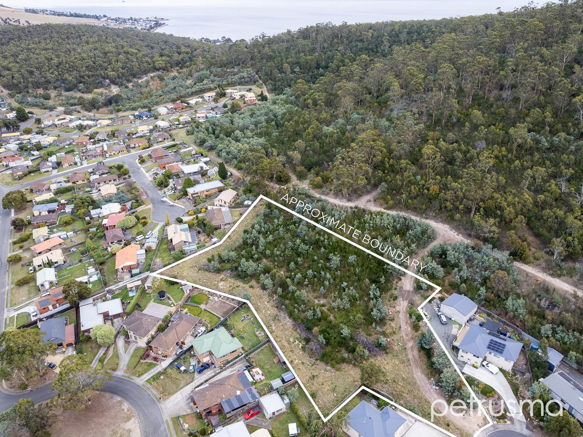 17 Emmaline Court, Rokeby TAS 7019, Image 2