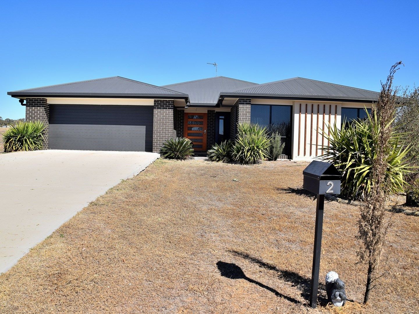 2 Condavale Drive, Rosenthal Heights QLD 4370, Image 0