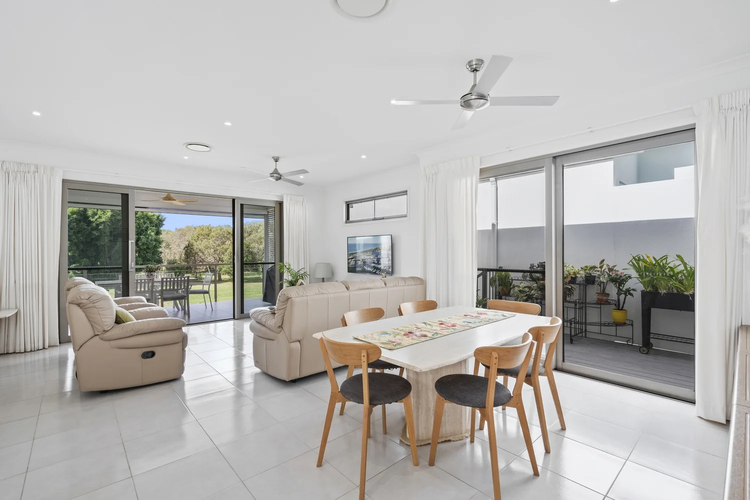 Additional image 3 of 166/1 The Inlet Drive, Carrara QLD 4211