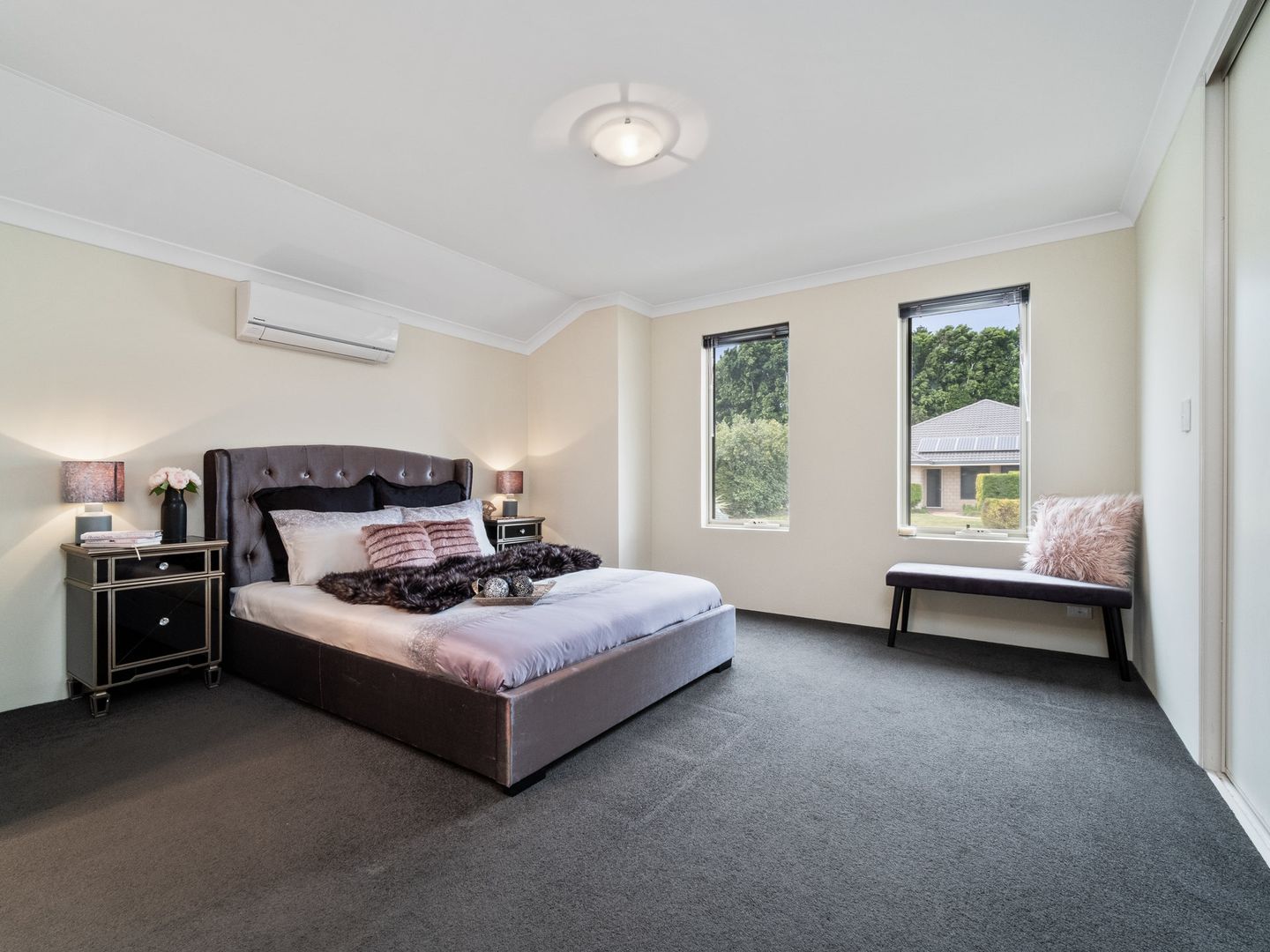 7 Lockeport Approach, Madeley WA 6065, Image 2