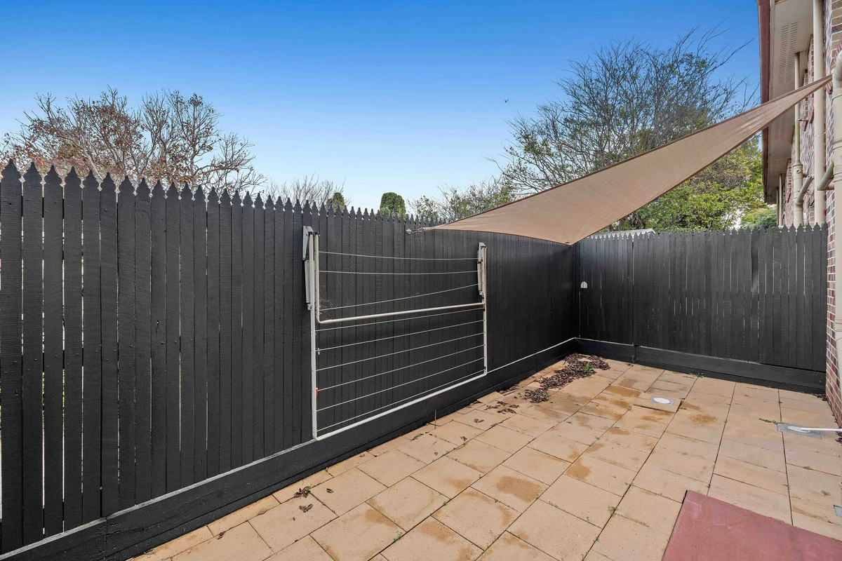 Additional image 8 of 2/33 Helen Street, Newtown QLD 4350