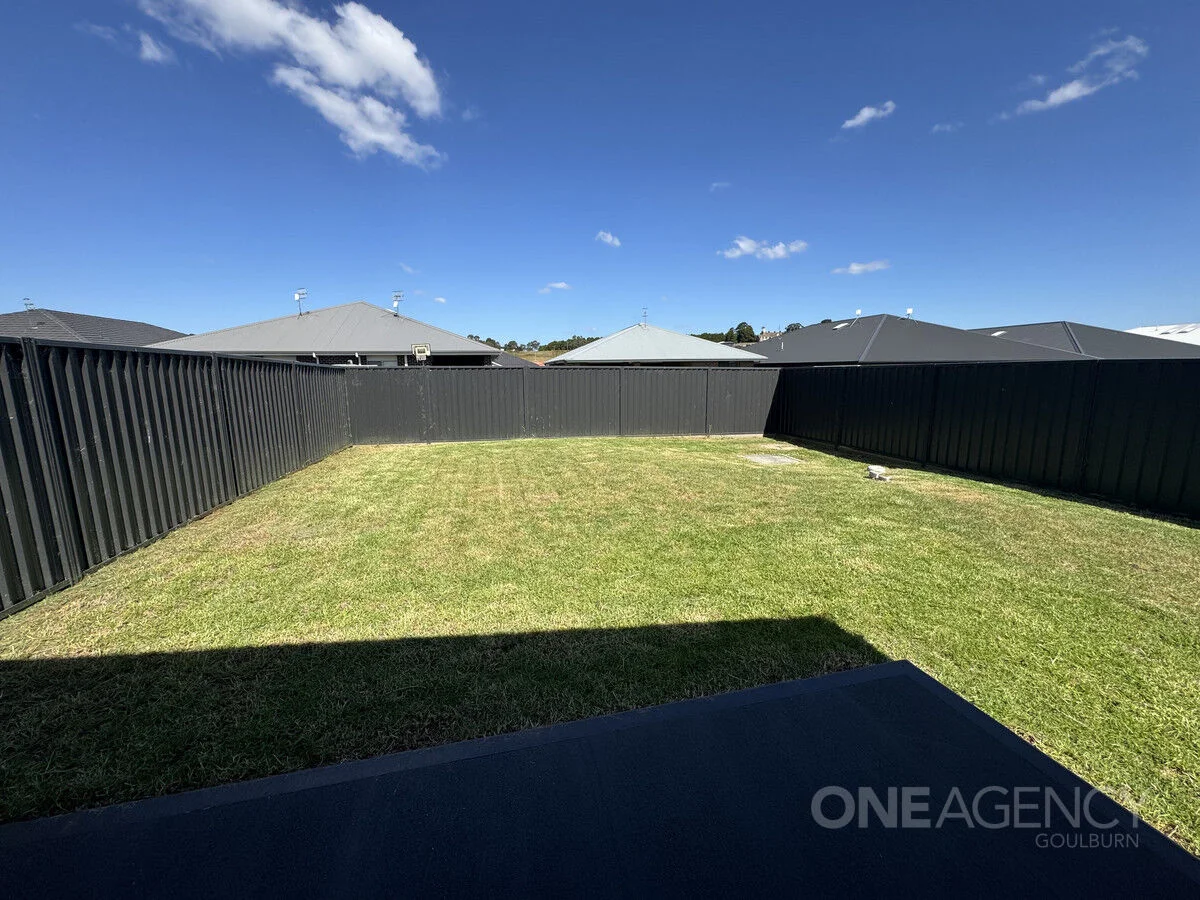 Additional image 11 of 1/34 Matchless Avenue, Goulburn NSW 2580