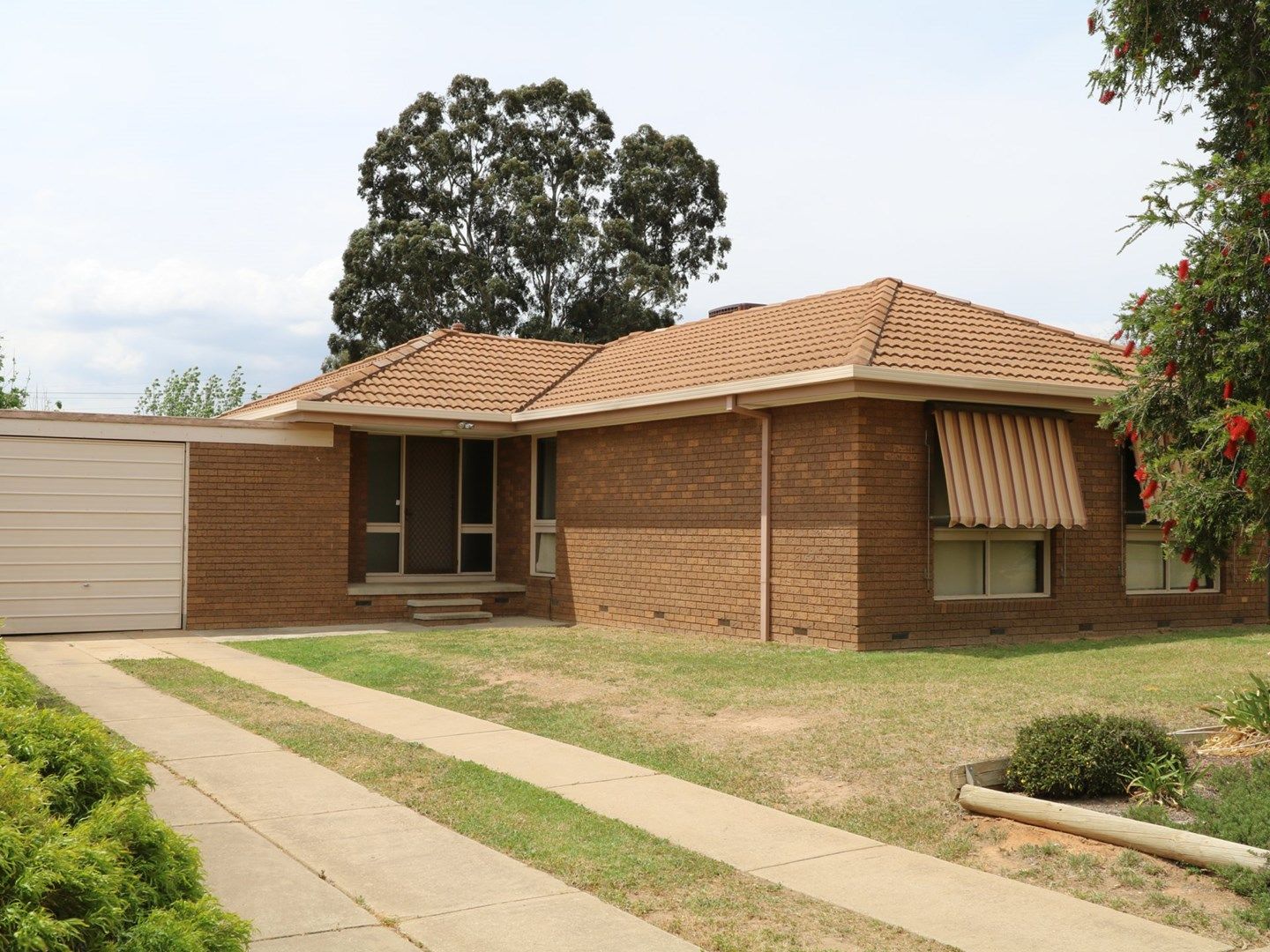 3 Goborra Street, Glenfield Park NSW 2650, Image 0