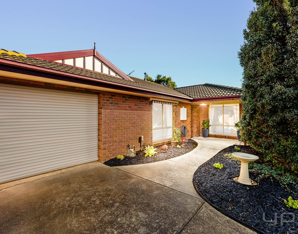 2/33 Mossfiel Drive, Hoppers Crossing VIC 3029