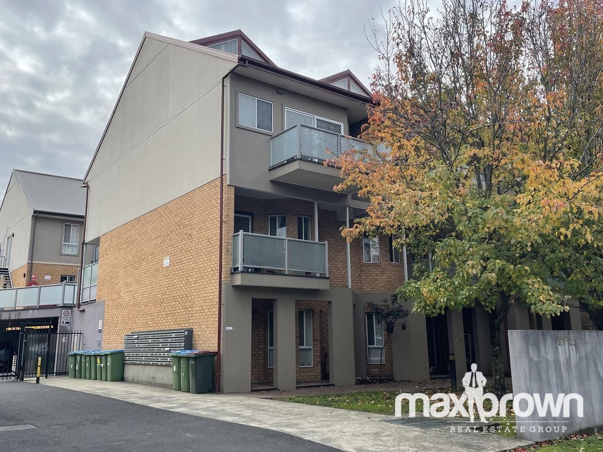 2 bedrooms Apartment / Unit / Flat in 67/13-15 Hewish Road CROYDON VIC, 3136