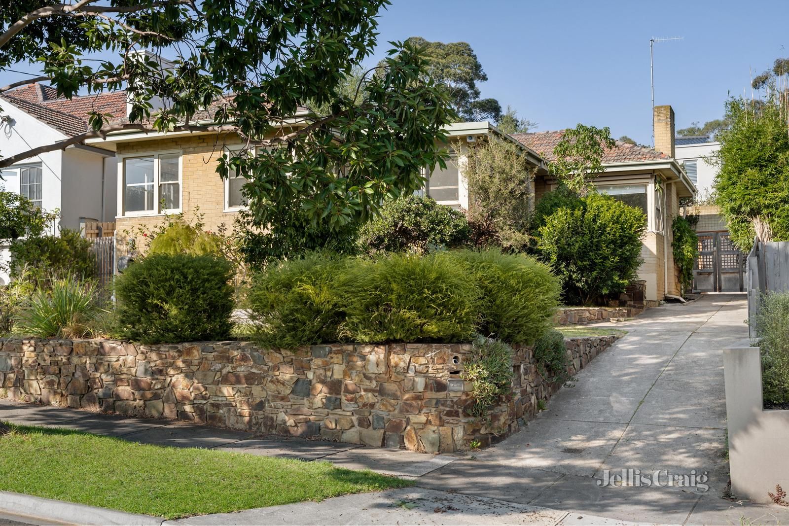 12 Heather Court, Hawthorn East VIC 3123, Image 0