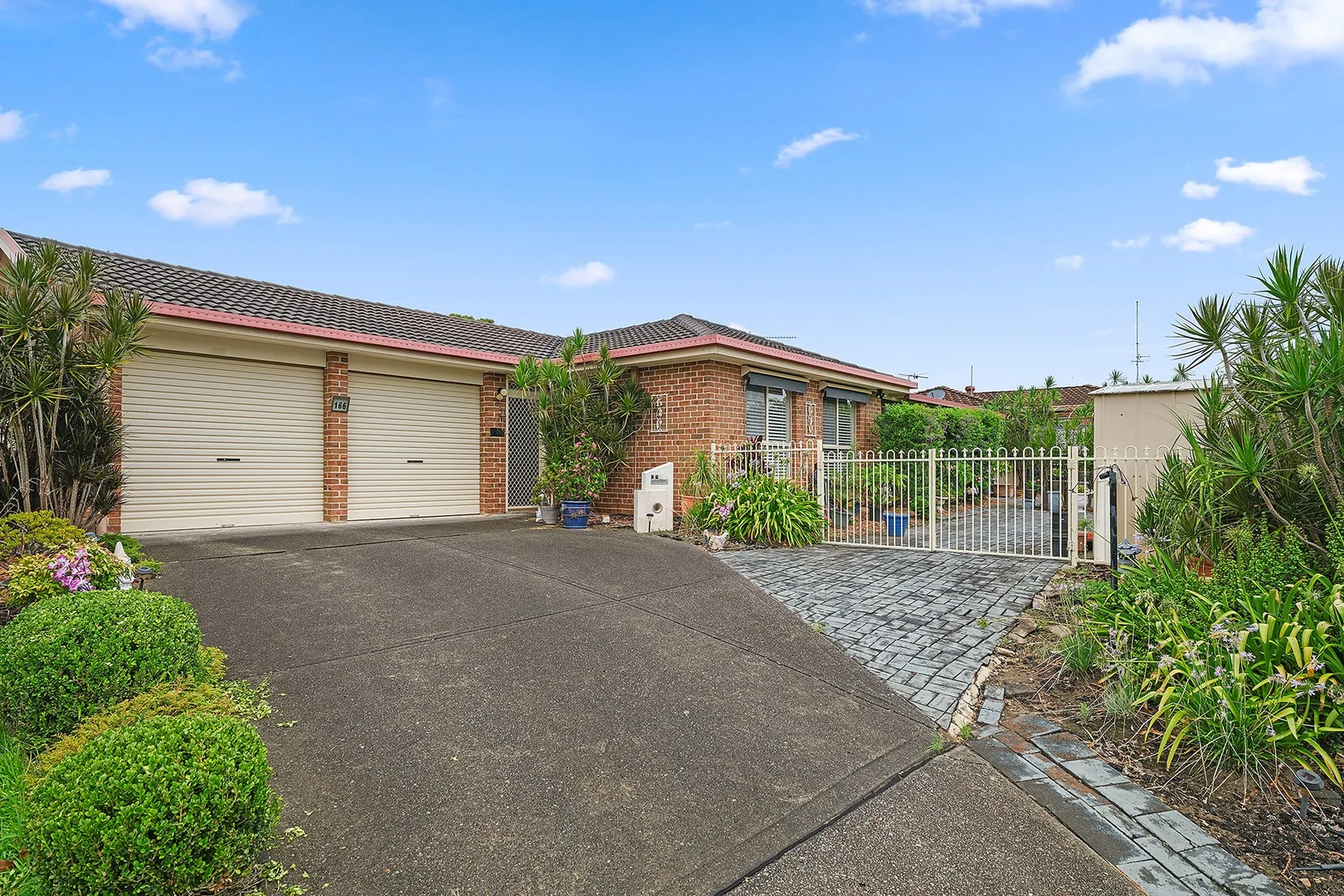 166 Benjamin Lee Drive, Raymond Terrace NSW 2324