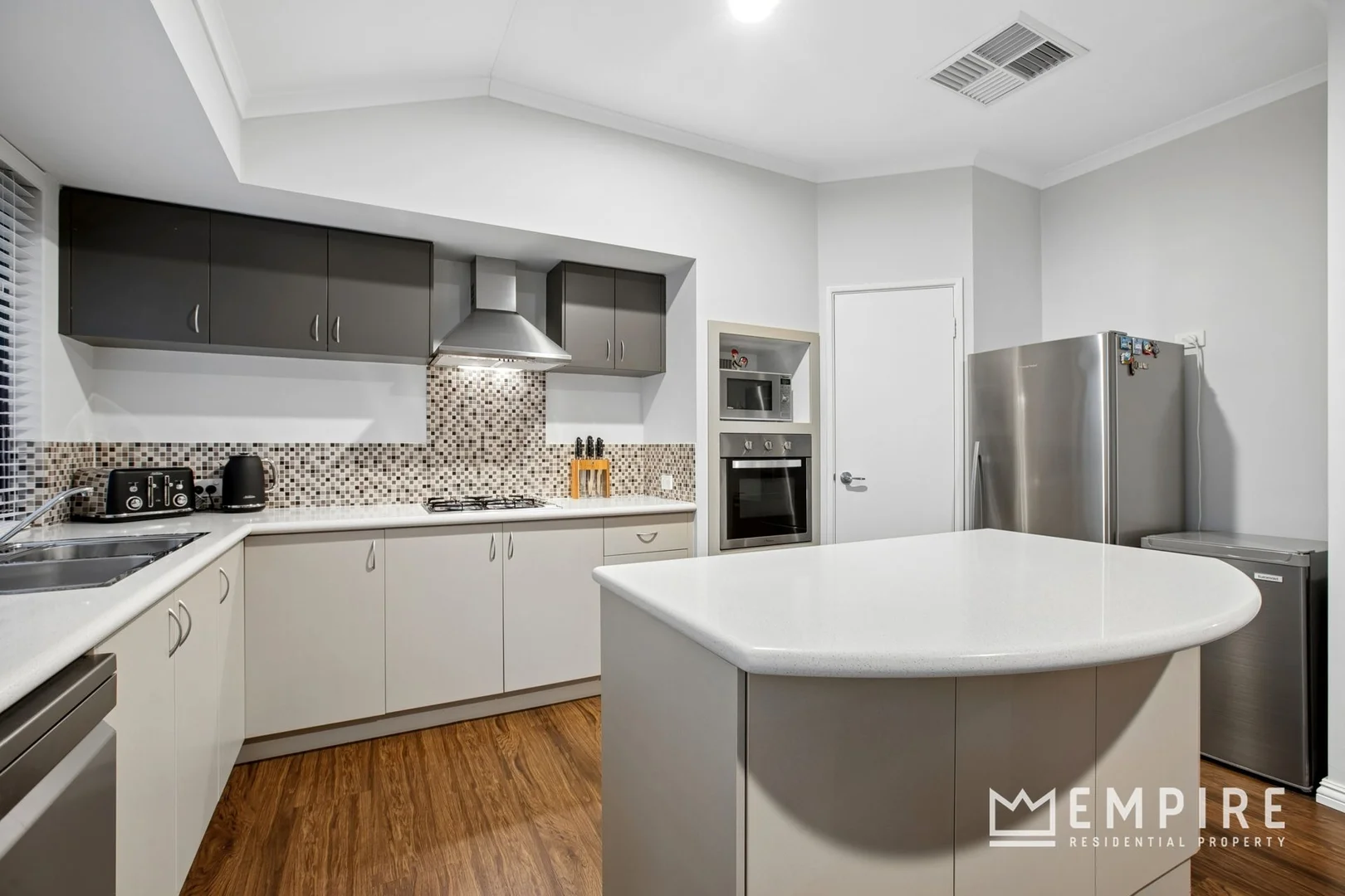 Additional image 2 of 8 Katsura Gardens, Lake Coogee WA 6166