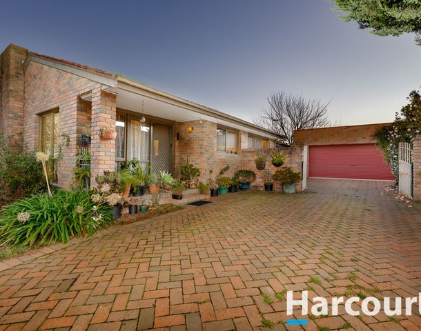 11 Nettle Drive, Hallam VIC 3803