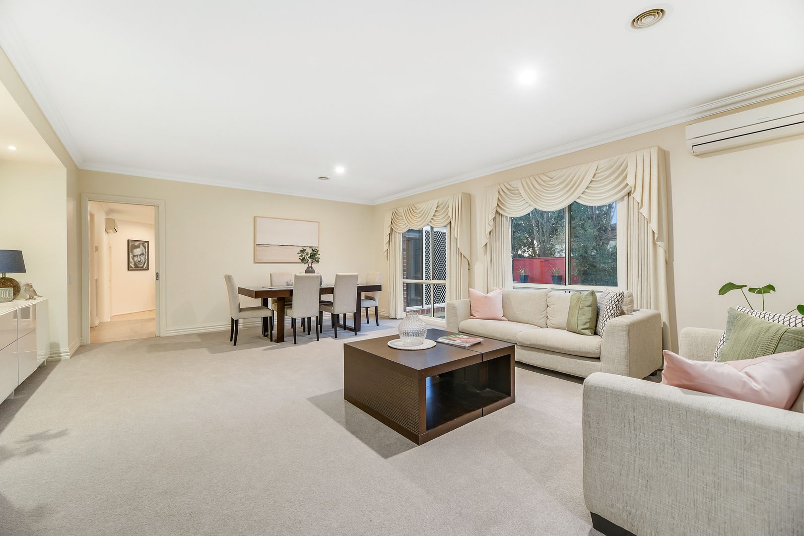 34 Edgbaston Circuit, Berwick VIC 3806, Image 2