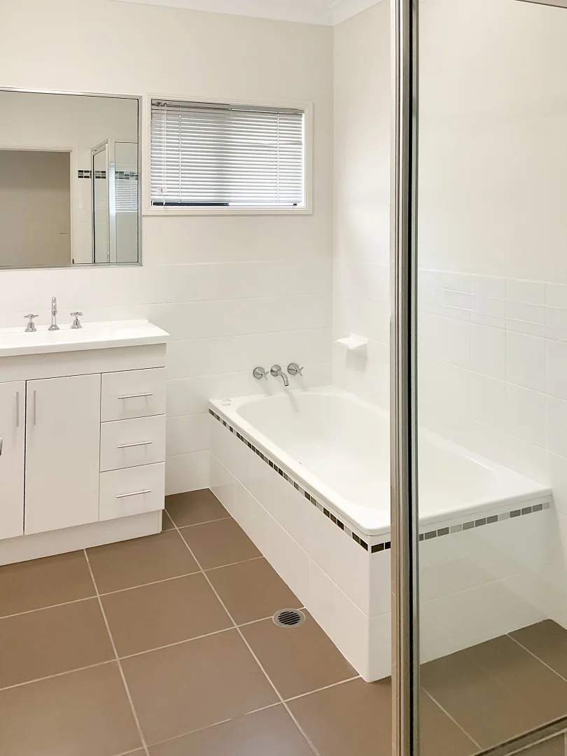 Additional image 7 of Burdell QLD 4818