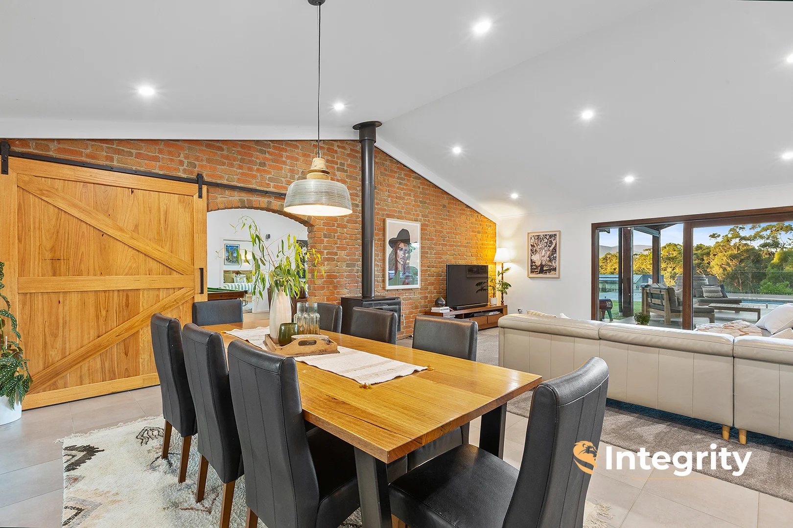 Additional image 12 of 20 Davross Court, Seville VIC 3139