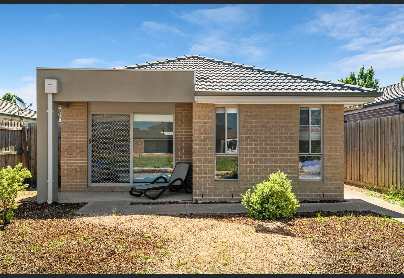 9 Flicker Lane, Doreen VIC 3754 House For Rent Domain