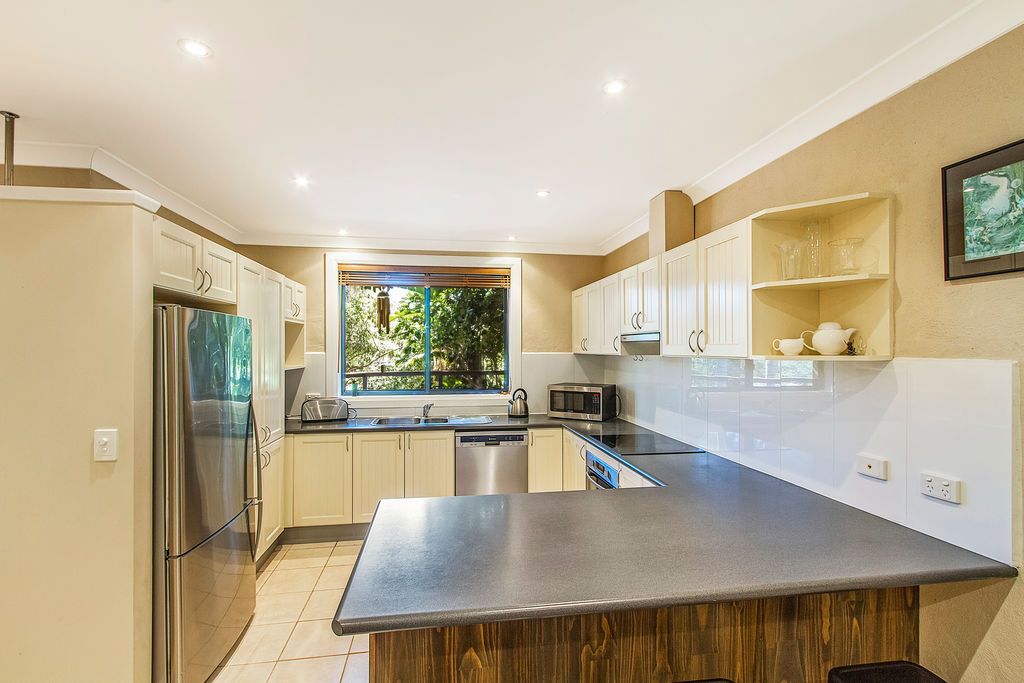 23 Oceano Street, Copacabana NSW 2251, Image 2