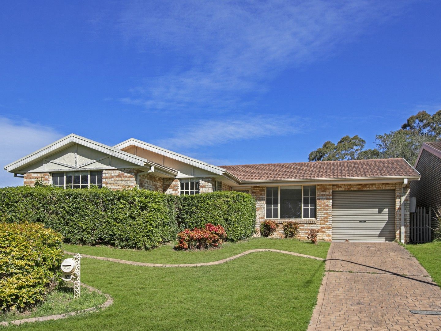 3 bedrooms House in 33 Gadshill Place ROSEMEADOW NSW, 2560