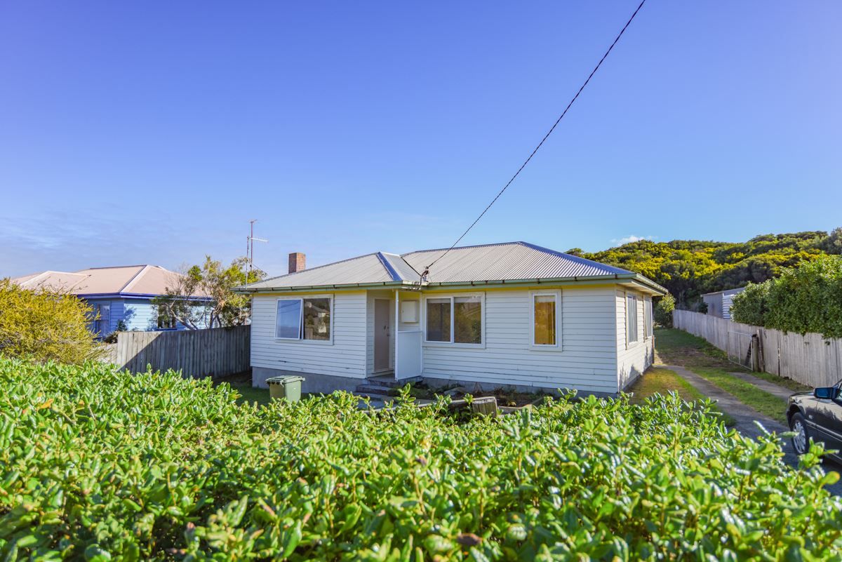 9 John Street, Currie TAS 7256, Image 0