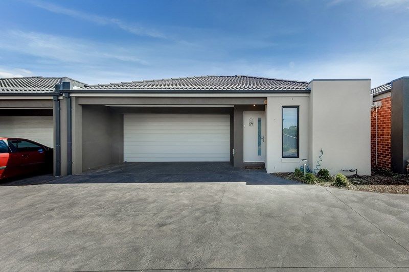 3 bedrooms House in 2/57 Chantelle Parade TARNEIT VIC, 3029