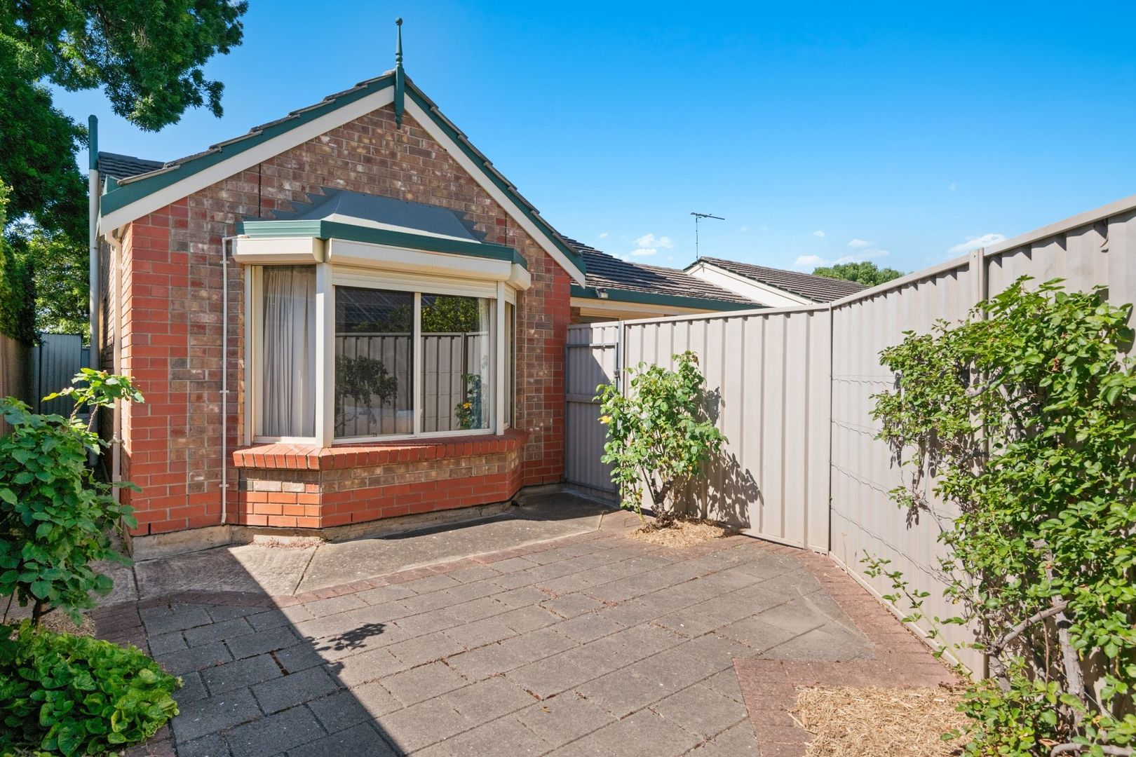 UNIT 2/19 THOMAS STREET, South Plympton SA 5038 Apartment For Rent