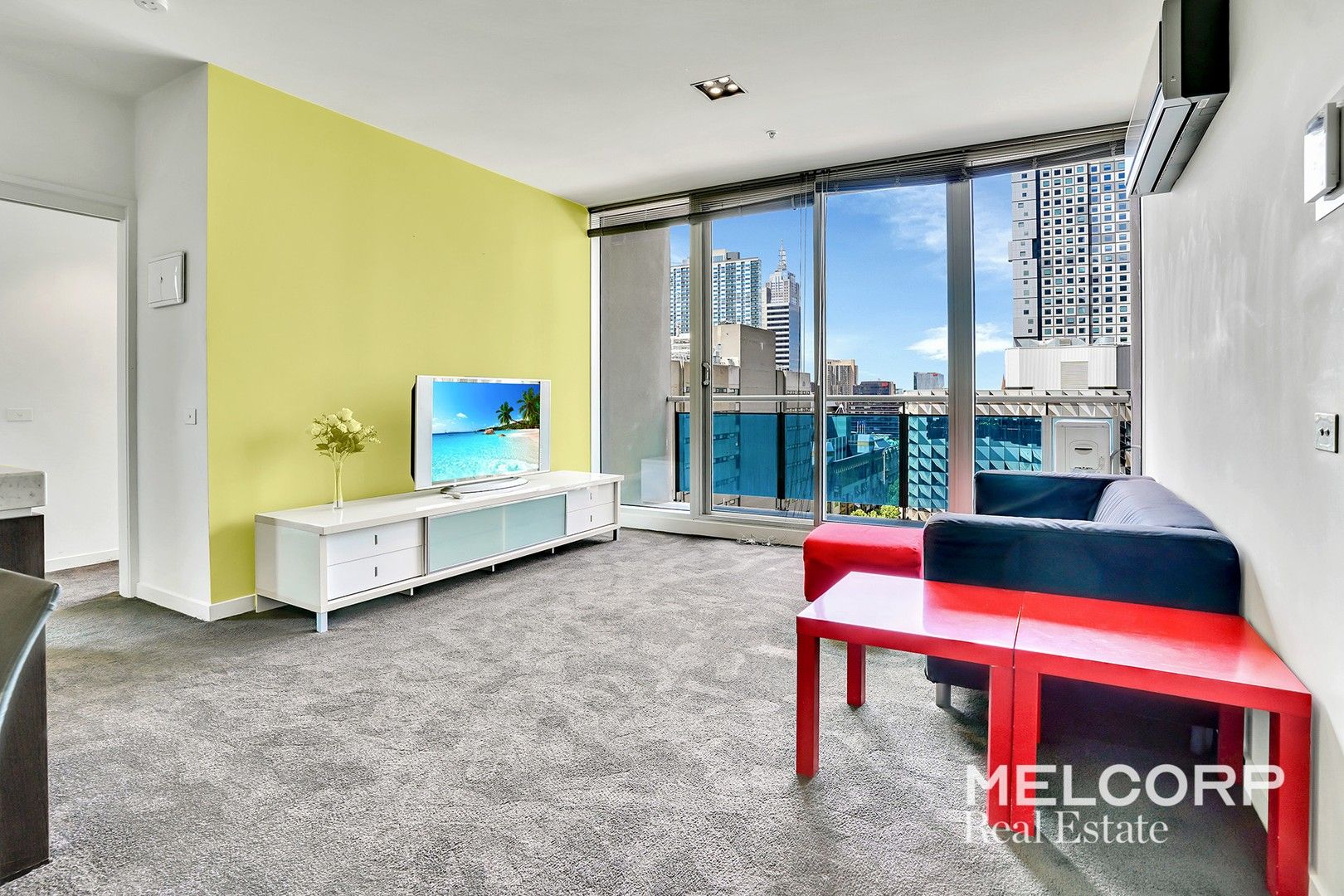 2 bedrooms Apartment / Unit / Flat in 1302/483 Swanston Street MELBOURNE VIC, 3000