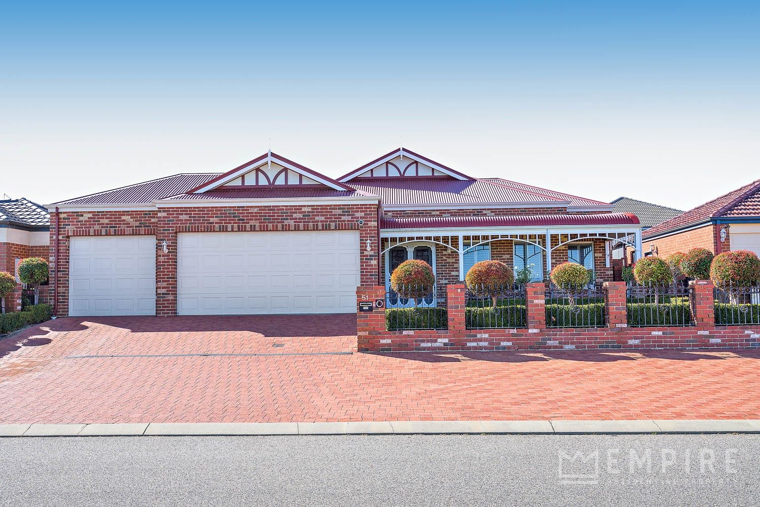 4 bedrooms House in 51 Coogee Road LAKE COOGEE WA, 6166