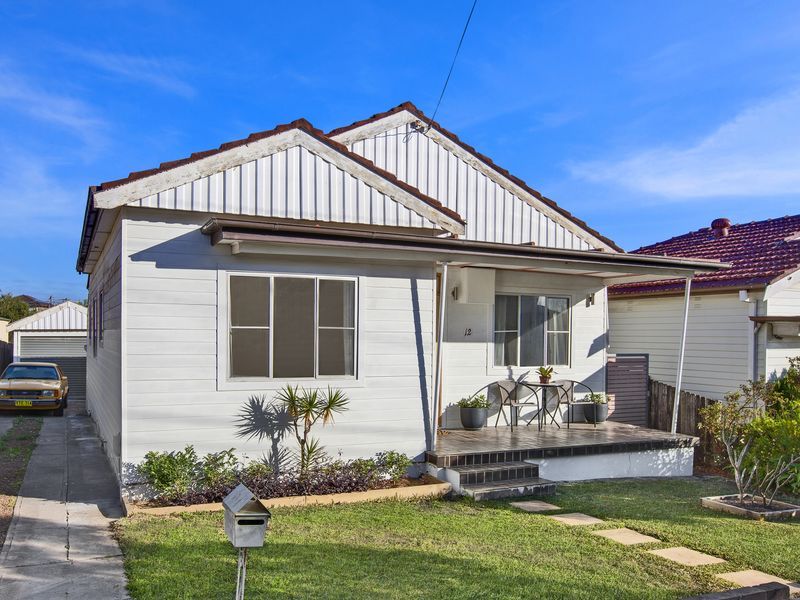 12 Greenlee Street, BERALA NSW 2141, Image 2