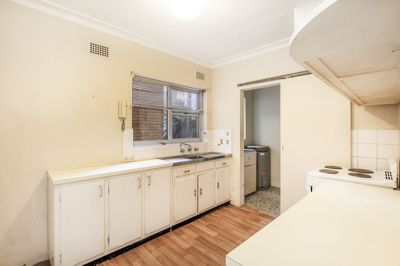 2 bedrooms Apartment / Unit / Flat in 2/14 Roker Street CRONULLA NSW, 2230