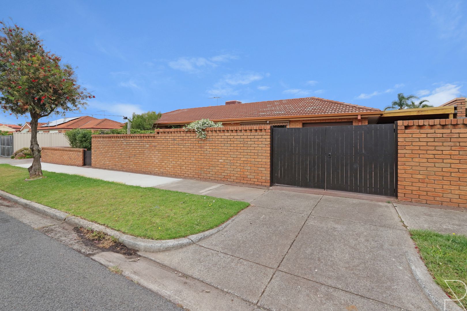 1/21 Lowe Avenue, Altona VIC 3018, Image 1