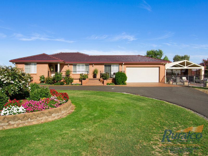 19a Kurrawan Street, Tamworth NSW 2340, Image 1