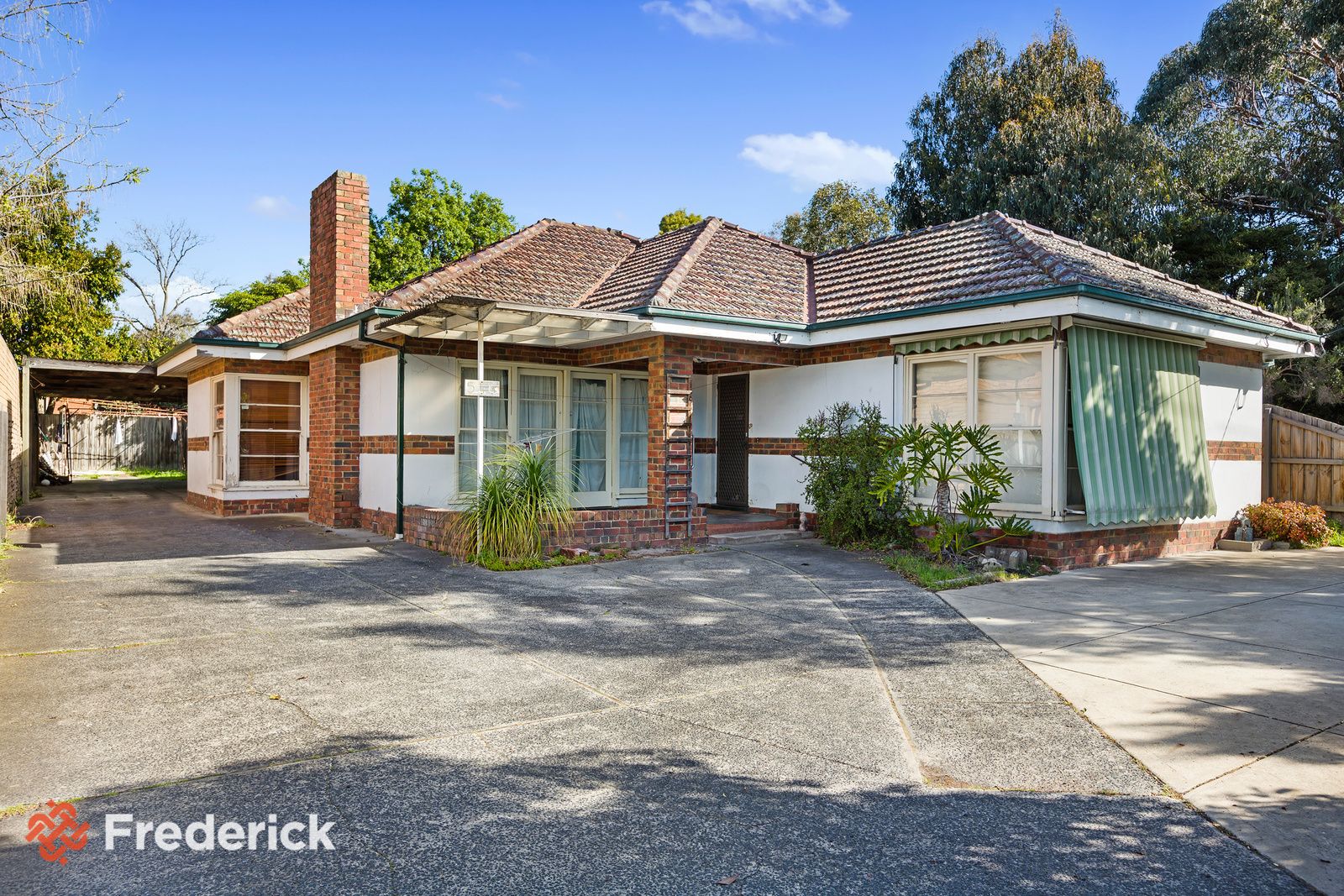 5 bedrooms House in 544 Waverley Rd MALVERN EAST VIC, 3145