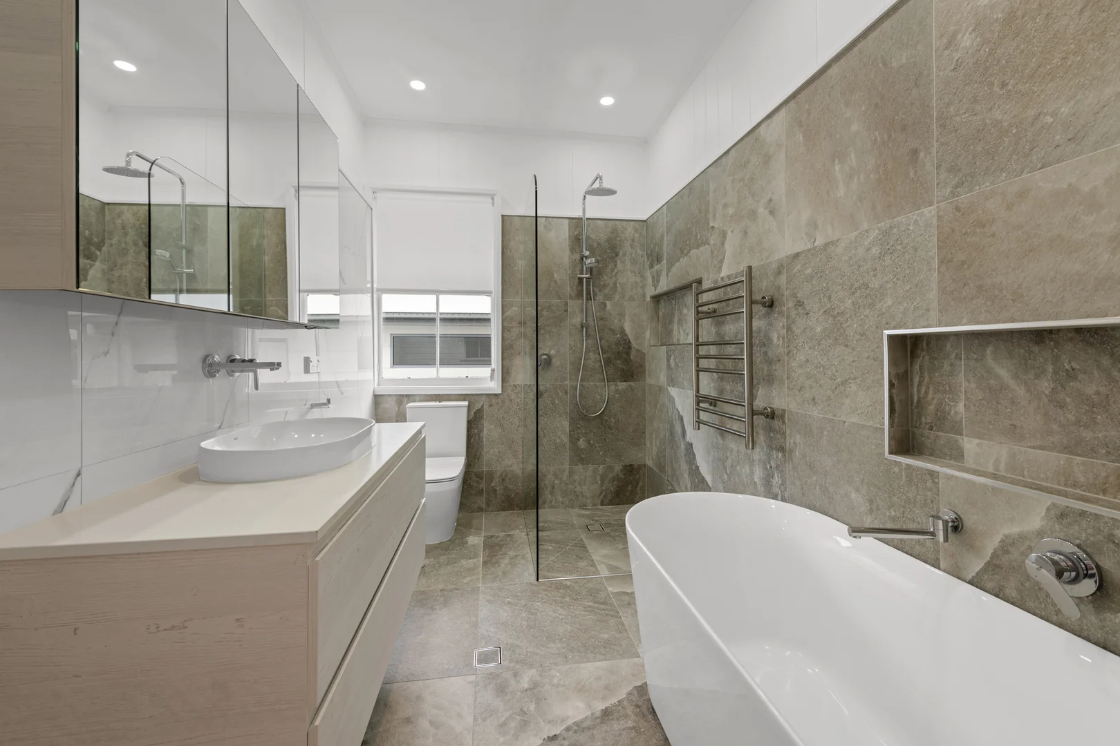 Additional image 5 of 16B Grant St, Hendra QLD 4011