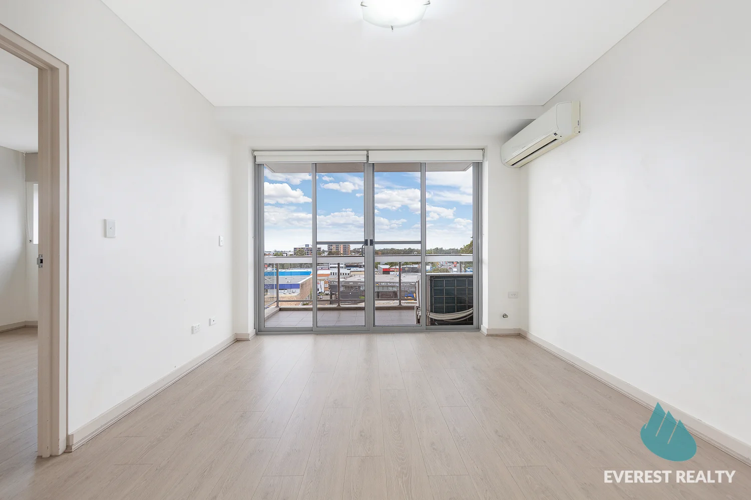 18/93-103 Pacific Highway, Hornsby NSW 2077