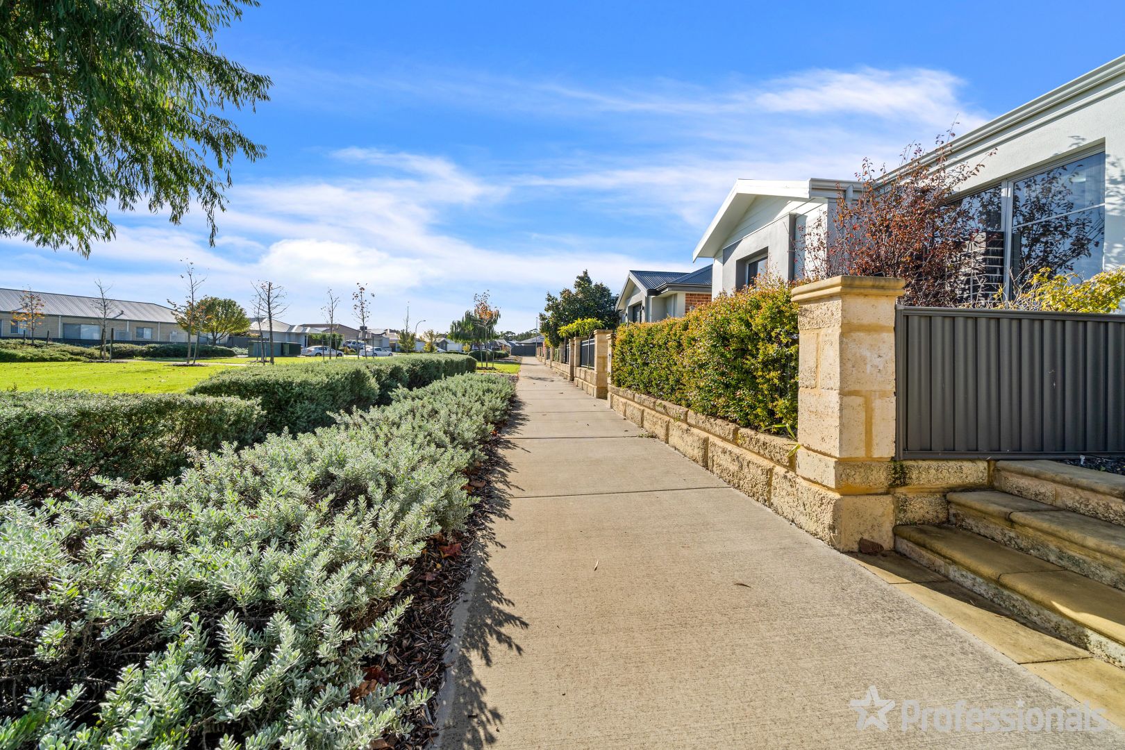 53 Apium Lane, Aveley WA 6069, Image 2